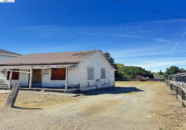 Photo 2 of Single family home for sale at 43365 Ellsworth St, Fremont, CA 94539 | MLS# 41146471 | Listing updated on 2026-09-15
