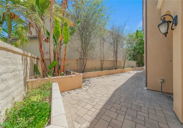 Photo 4 of Single family home for sale at 17 Paseo Canos, San Clemente, CA 92673 | MLS# OC26179213 | Listing updated on 2026-10-07