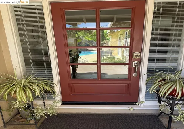 Photo 2 of Single family home for sale at 631 Sherree Ct, Martinez, CA 94553 | MLS# 41146489 | Listing updated on 2026-10-06