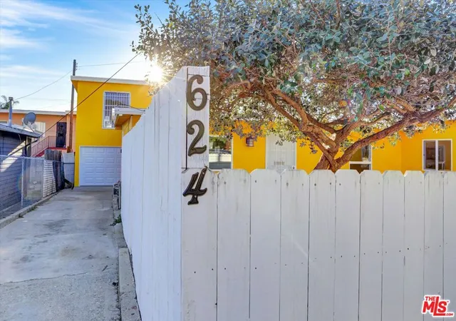 Photo 2 of Single family home for sale at 624 W Beach Ave, Inglewood, CA 90302 | MLS# 26901601 | Listing updated on 2026-09-16