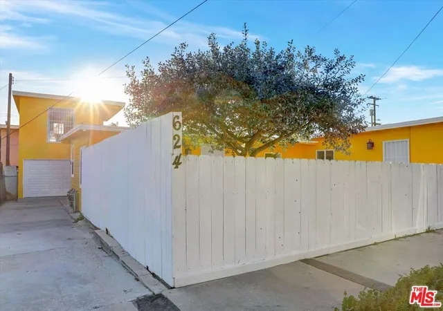Photo 3 of Single family home for sale at 624 W Beach Ave, Inglewood, CA 90302 | MLS# 26901601 | Listing updated on 2026-09-16