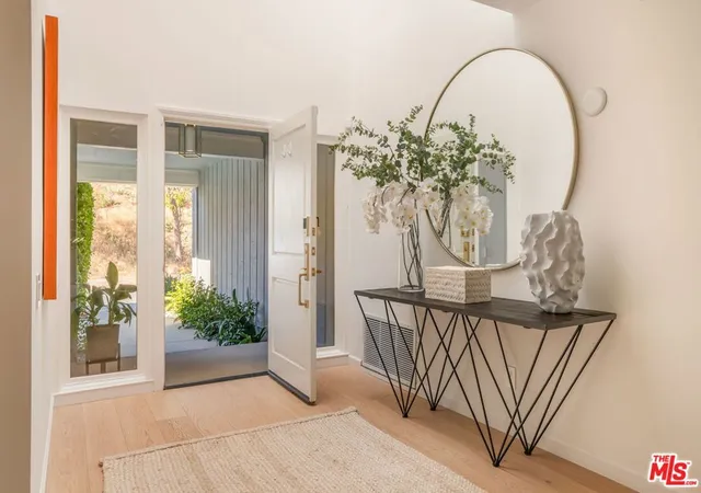 Photo 3 of Single family home for sale at 1736 Michael Ln, Pacific Palisades, CA 90272 | MLS# 26875221 | Listing updated on 2026-09-17