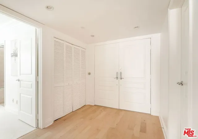 Photo 2 of Condo for sale at 11749 Goshen Ave #202, Los Angeles, CA 90049 | MLS# 26903801 | Listing updated on 2026-09-14