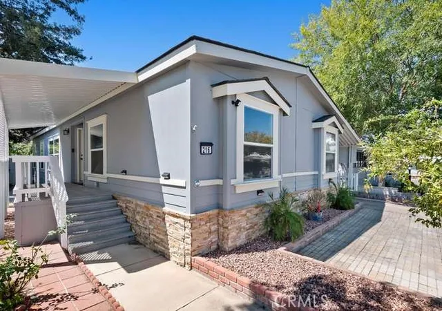 Photo 3 of Manufactured home for sale at 1550 Rory #216, Simi Valley, CA 93063 | MLS# SR26189043 | Listing updated on 2026-09-15