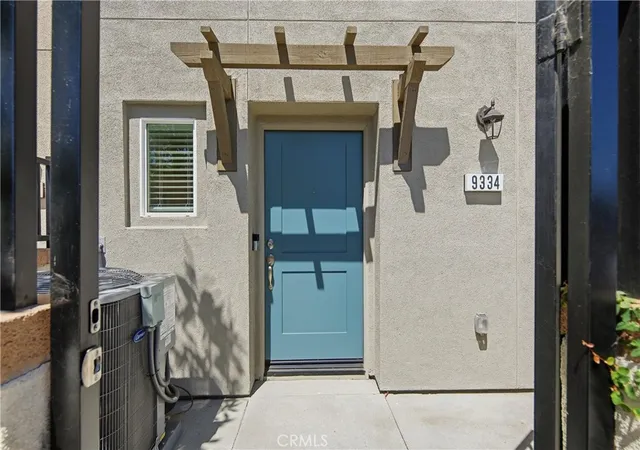 Photo 3 of Sale Pending at 9334 Via Azul, Pico Rivera, CA 90660 | MLS# IV26188544 | Listing updated on 2026-09-25