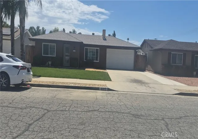 Photo 1 of Single family home for sale at 855 Cameo Ave, Hemet, CA 92543 | MLS# IV26189137 | Listing updated on 2026-09-15