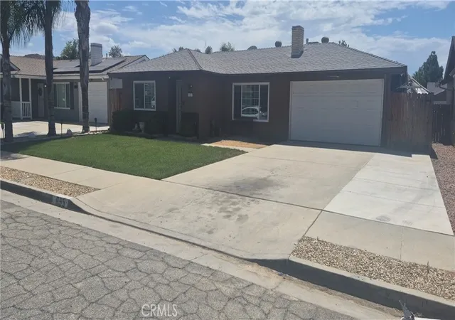 Photo 2 of Single family home for sale at 855 Cameo Ave, Hemet, CA 92543 | MLS# IV26189137 | Listing updated on 2026-09-15