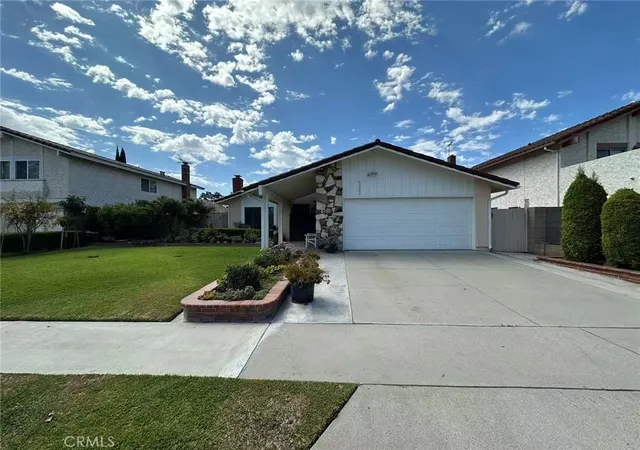 Photo 2 of Sale Pending at 13342 Durango Pl, Cerritos, CA 90703 | MLS# TR26188607 | Listing updated on 2026-09-14