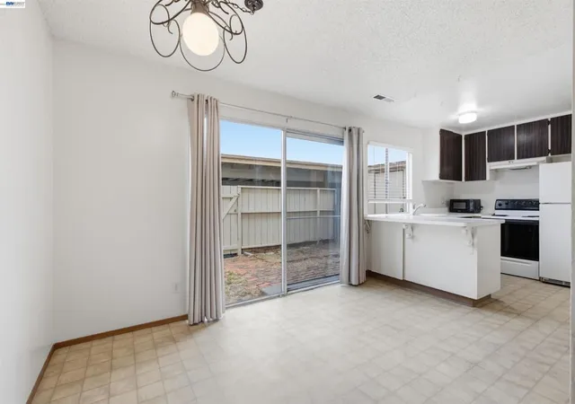 Photo 2 of Sale Pending at 34644 Greenstone Cmn, Fremont, CA 94555 | MLS# 41146569 | Listing updated on 2026-09-14
