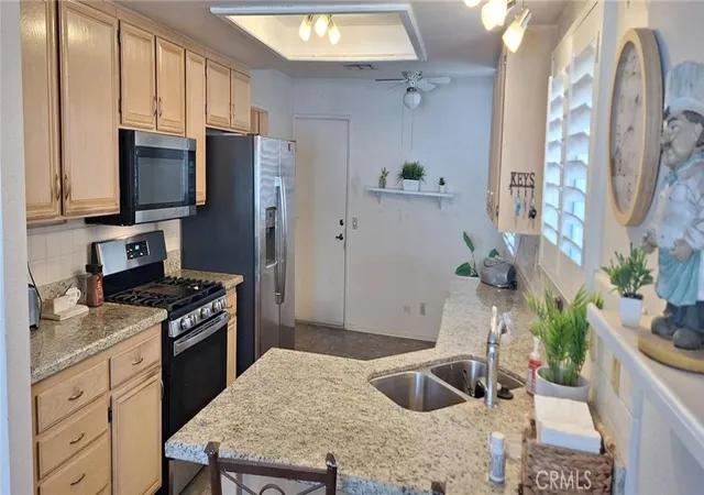 Photo 3 of Single family home for sale at 2582 Alegre, Hemet, CA 92545 | MLS# SW26189282 | Listing updated on 2026-09-24