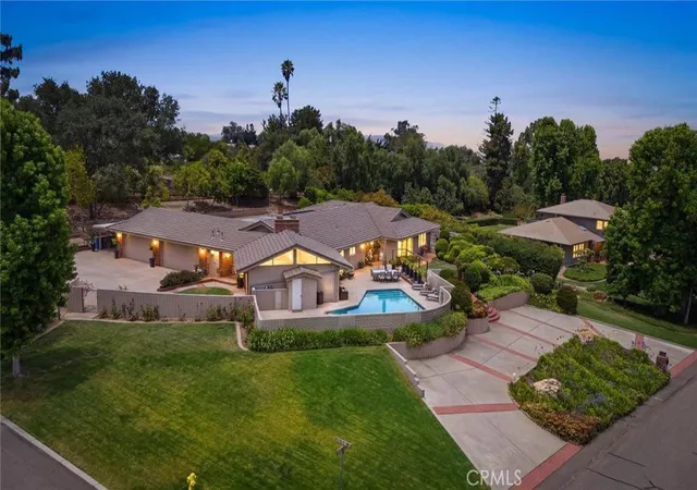 Photo 2 of Sale Pending at 2184 Arrowhead, Santa Maria, CA 93455 | MLS# PI26188913 | Listing updated on 2026-09-30