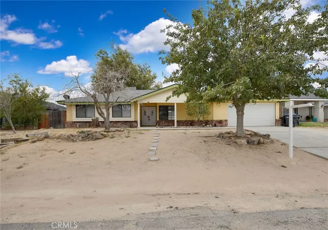 Photo 2 of Sale Pending at 10130 Evelyn, California City, CA 93505 | MLS# IG26189071 | Listing updated on 2026-09-14