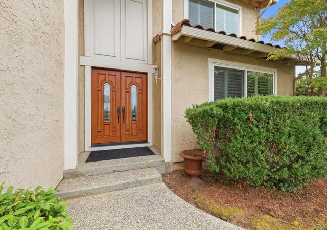 Photo 2 of Sale Pending at 851 Cape Verde Pl, San Jose, CA 95133 | MLS# ML82059433 | Listing updated on 2026-09-15