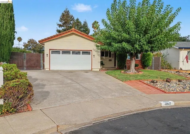 Photo 2 of Single family home for sale at 4847 Beckham Court, Concord, CA 94521 | MLS# 41146582 | Listing updated on 2026-09-15