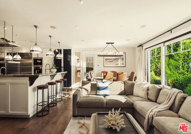 Photo 3 of Single family home for sale at 538 14th St, Santa Monica, CA 90402 | MLS# 26905575 | Listing updated on 2026-10-03
