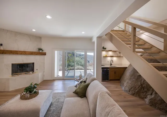 Photo 4 of Sale Pending at 28320 Kettering Ln, Escondido, CA 92026 | MLS# NDP2608145 | Listing updated on 2026-09-15