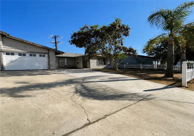 Photo 1 of Sale Pending at 312 Redbud Pl, Perris, CA 92570 | MLS# DW26189521 | Listing updated on 2026-10-01