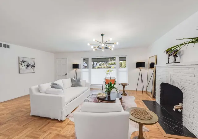 Photo 2 of Single family home for sale at 2139 Alameda De Las Pulgas, Redwood City, CA 94061 | MLS# ML82054344 | Listing updated on 2026-09-14