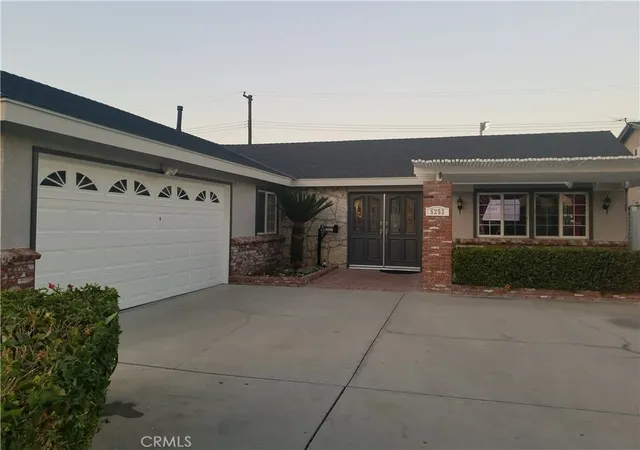 Photo 4 of Sale Pending at 5253 E Woodwind, Anaheim, CA 92807 | MLS# PW26187013 | Listing updated on 2026-09-14