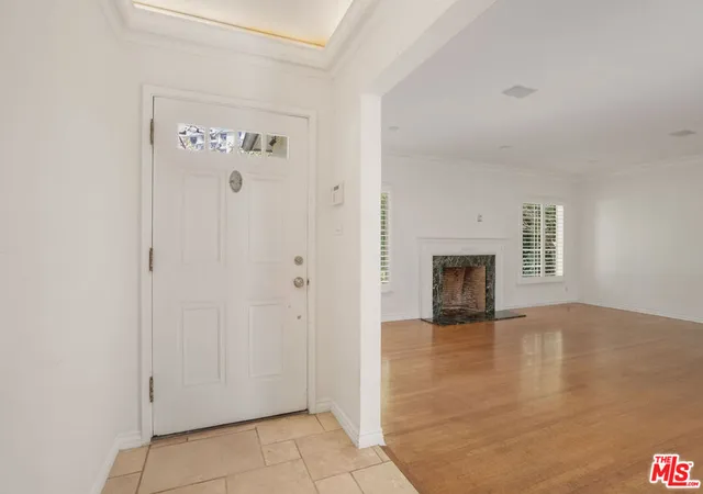 Photo 3 of Single family home for sale at 1035 Westholme Ave, Los Angeles, CA 90024 | MLS# 26911481 | Listing updated on 2026-09-16