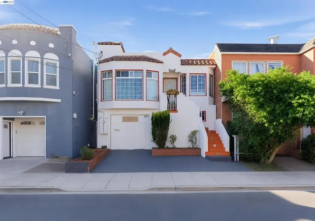 Photo 2 of Sale Pending at 691 Hanover St, Daly City, CA 94014 | MLS# 41146676 | Listing updated on 2026-09-28