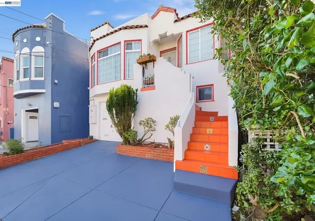 Photo 3 of Sale Pending at 691 Hanover St, Daly City, CA 94014 | MLS# 41146676 | Listing updated on 2026-09-28