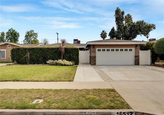 Photo 1 of Sale Pending at 16512 Tupper, North Hills, CA 91343 | MLS# SR26190021 | Listing updated on 2026-09-14