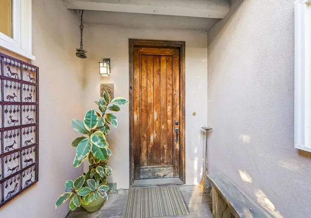 Photo 2 of Single family home for sale at 1751 Eolus Ave, Encinitas, CA 92024 | MLS# NDP2608169 | Listing updated on 2026-09-14