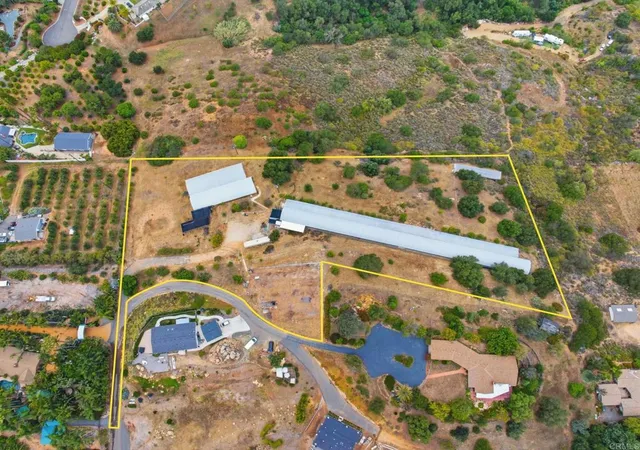 Photo 3 of Sale Pending at 803 803 Quail Hill Rd, Fallbrook, CA 92028 | MLS# NDP2608173 | Listing updated on 2026-09-14