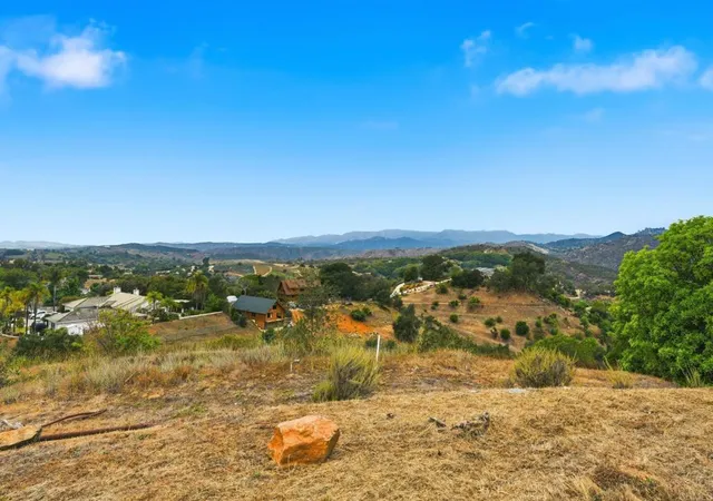 Photo 3 of Sale Pending at 803 803 Quail Hill Rd, Fallbrook, CA 92028 | MLS# NDP2608173 | Listing updated on 2026-09-14
