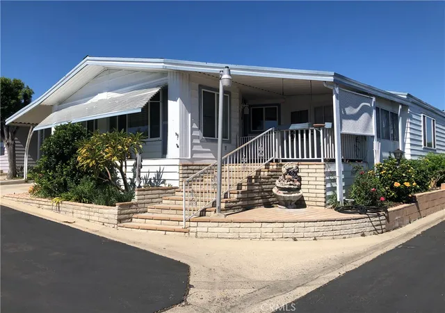 Photo 1 of Manufactured home for sale at 24701 Raymond #195, Lake Forest, CA 92630 | MLS# PW26190190 | Listing updated on 2026-10-07