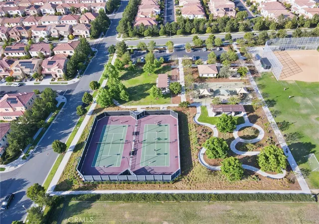 Listing Photo 2 - Condo for sale in building located at 143 Hargrove, Irvine, CA 92620