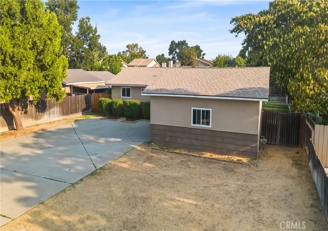 Photo 3 of Single family home for sale at 997 Bel Air, Merced, CA 95340 | MLS# MC26182554 | Listing updated on 2026-09-15