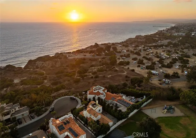 Photo 2 of Single family home for sale at 3805 Vista Azul, San Clemente, CA 92672 | MLS# OC26190567 | Listing updated on 2026-09-30