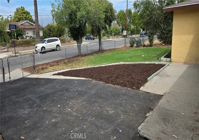 Photo 4 of Single family home for sale at 1483 Arizona, San Bernardino, CA 92411 | MLS# IV26190663 | Listing updated on 2026-09-14