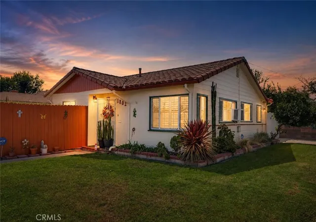 Photo 1 of Single family home for sale at 1802 East 53rd, Long Beach, CA 90805 | MLS# PW26190797 | Listing updated on 2026-09-14