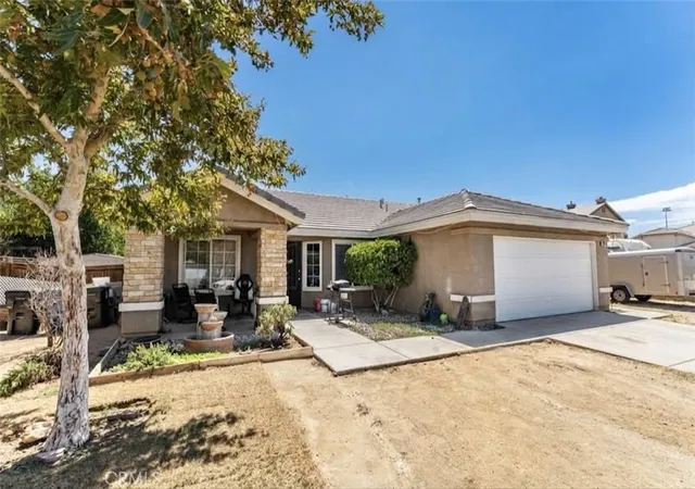 Photo 2 of Single family home for sale at 12621 Garden, Victorville, CA 92395 | MLS# CV26183123 | Listing updated on 2026-10-06