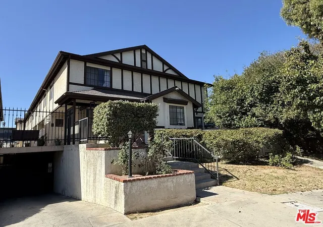 Photo 3 of Single family home for sale at 19620 Wyandotte St #2, Reseda, CA 91335 | MLS# 26916927 | Listing updated on 2026-10-06