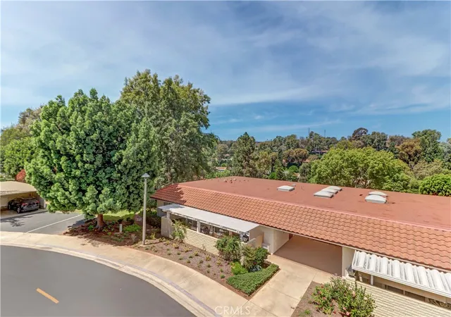 Photo 3 of Condo for sale at 3298 Via Carrizo #O, Laguna Woods, CA 92637 | MLS# OC26189663 | Listing updated on 2026-09-14