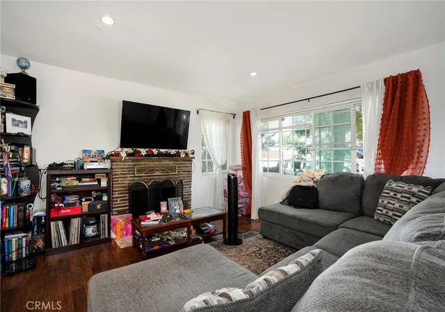 Photo 3 of Single family home for sale at 1218 W D St, Wilmington, CA 90744 | MLS# SB26189039 | Listing updated on 2026-09-14