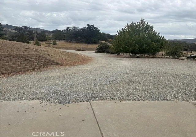 Photo 2 of Single family home for sale at 24181 Martingale Way, Tehachapi, CA 93561 | MLS# SR26191273 | Listing updated on 2026-09-14