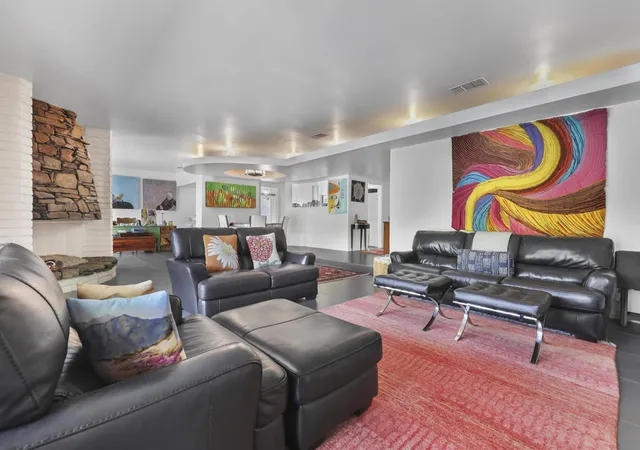 Photo 3 of Single family home for sale at 76120 Via Mariposa, Indian Wells, CA 92210 | MLS# 219152097DA | Listing updated on 2026-09-29
