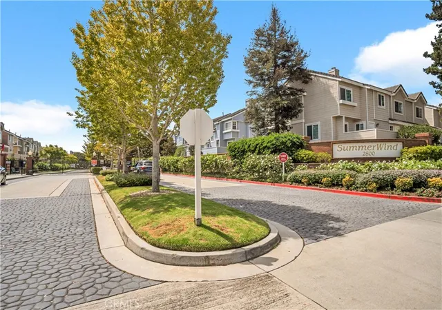 Photo 1 of Townhouse for sale at 2800 Plz Del Amo #484, Torrance, CA 90503 | MLS# SB26191441 | Listing updated on 2026-09-14