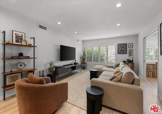 Photo 3 of Condo for sale at 1045 N Kings Rd #204, West Hollywood, CA 90069 | MLS# 26931683 | Listing updated on 2026-09-25