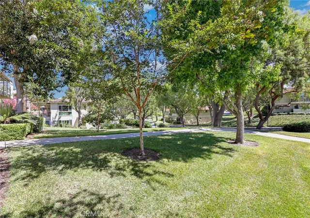 Photo 3 of Condo for sale at 892 Ronda Sevilla #Q, Laguna Woods, CA 92637 | MLS# SR26191487 | Listing updated on 2026-09-14