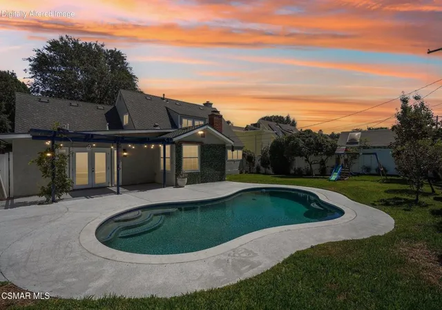 Photo 3 of Single family home for sale at 9653 Oakdale Ave, Chatsworth, CA 91311 | MLS# 226004165 | Listing updated on 2026-09-15