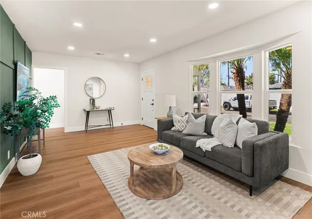 Photo 3 of Sale Pending at 10538 Poinciana, Whittier, CA 90606 | MLS# DW26191812 | Listing updated on 2026-09-15