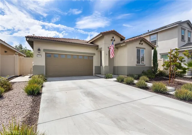 Photo 2 of Single family home for sale at 1753 Plume, San Jacinto, CA 92583 | MLS# SW26191849 | Listing updated on 2026-09-15