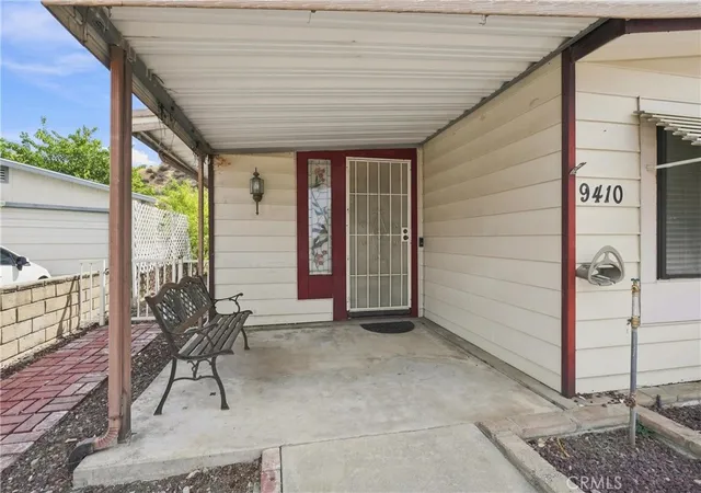 Photo 4 of Manufactured home for sale at 9410 Dale Mesa, Calimesa, CA 92320 | MLS# IV26191023 | Listing updated on 2026-09-14