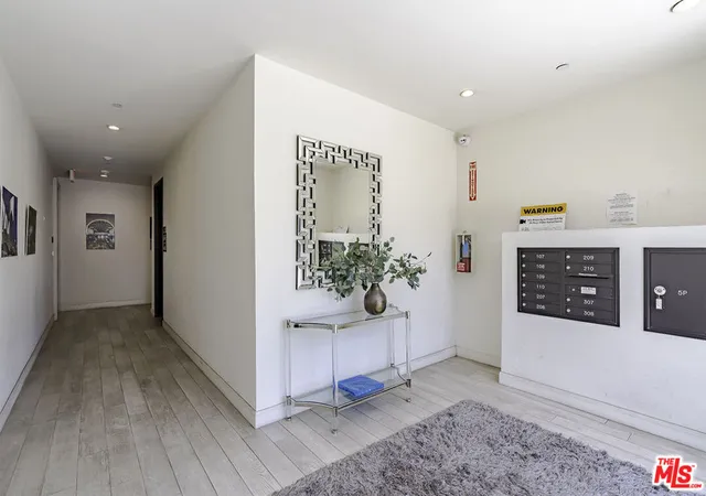 Photo 3 of Condo for sale at 859 S Lucerne Blvd #110, Los Angeles, CA 90005 | MLS# 26943939 | Listing updated on 2026-09-15